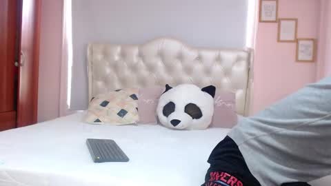 Snapshot of ryan_maxy chatting on January 31, 4:48 pm ryan online show from January 31, 4:48 pm