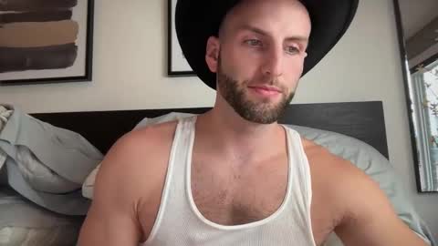 Ryan  Chad online show from November 14, 6:43 pm