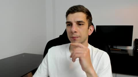 Andrew C. online show from May 9, 9:32 pm