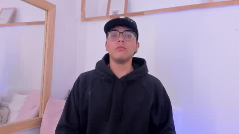 Ryan  online show from November 25, 11:53 am