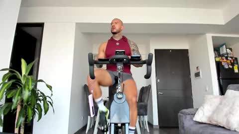 Ryan online show from March 25, 12:12 pm