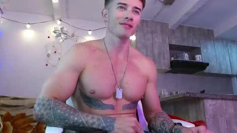 Ryan Blue ig ryannblue online show from December 28, 11:16 pm