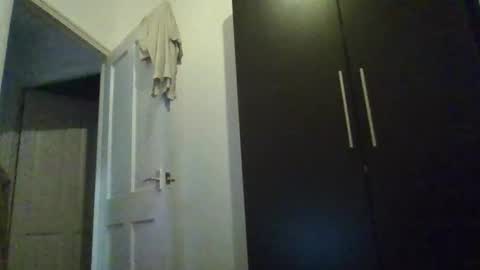 anonomousstoneruk online show from November 13, 5:54 am