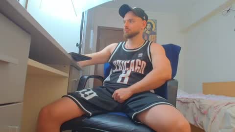 Ryanstone  online show from July 1, 7:06 am