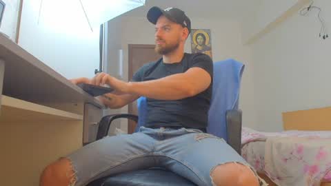 Ryanstone  online show from July 29, 6:02 am