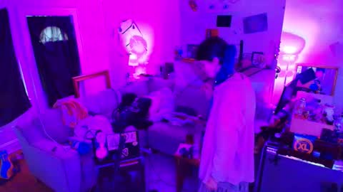 Ryn Michele online show from October 29, 3:25 pm