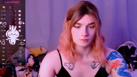  Alice  online show from December 1, 8:23 am