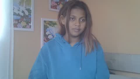 rywanna online show from July 7, 6:58 am