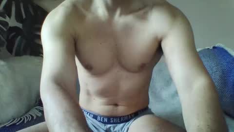 s43_ online show from November 26, 11:07 am