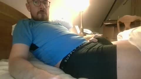 s_i_q online show from October 1, 10:52 pm