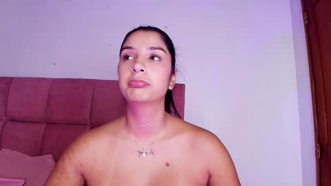 Snapshot of s_samanthax chatting on January 29, 6:43 am Samantha online show from January 29, 6:43 am