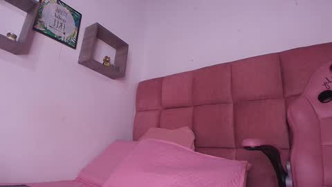 Snapshot of s_samanthax chatting on February 18, 3:10 am Samantha online show from February 18, 3:10 am