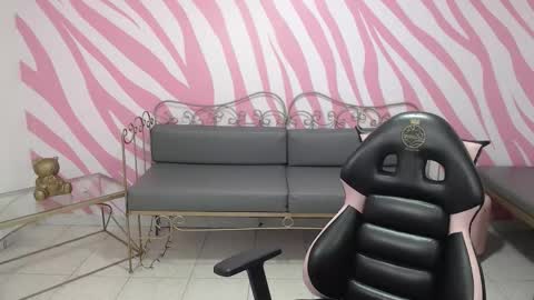 Sabrina online show from December 3, 1:12 pm