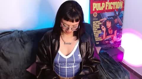 Val online show from September 25, 4:52 am