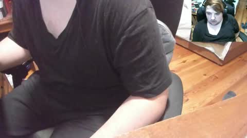 1141323  my Lord Mister Max   moms treasure online show from November 7, 3:42 am