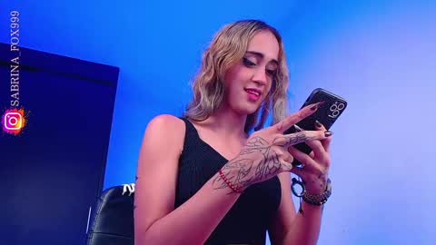 sabrina fox online show from February 2, 9:40 am