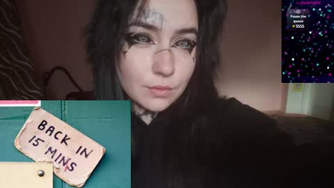 Snapshot of sabrina_raiders_666 chatting on December 25, 8:39 pm Lilith Solar online show from December 25, 8:39 pm