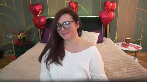 Sabrina online show from February 25, 1:10 pm