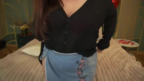 Sabrina online show from March 8, 4:39 pm