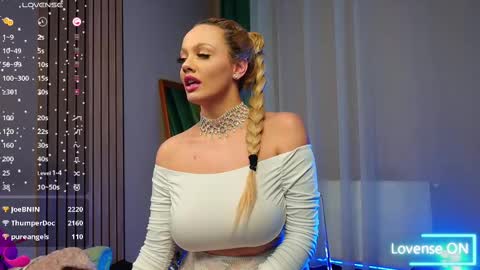 SabrinaJade online show from February 27, 1:38 pm