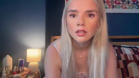 sabrina online show from November 4, 1:56 pm