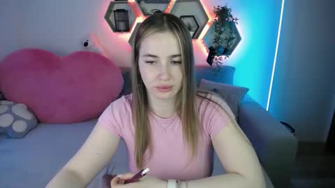 Sabrina Violet online show from May 24, 8:32 am