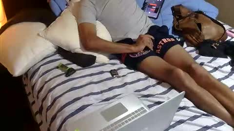 Dee online show from March 1, 11:03 am