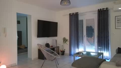 sacha__xx online show from October 2, 1:21 pm