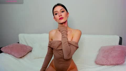 Sacura online show from October 11, 3:59 pm