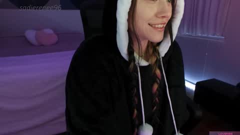 Snapshot of sadierenee96 chatting on February 27, 2:03 am Sadie Renee online show from February 27, 2:03 am