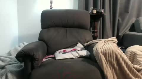 sadomasochistswitch online show from December 1, 3:04 am