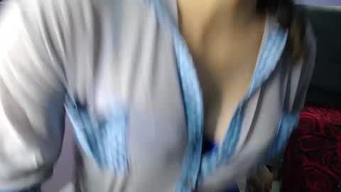 SafiroSky online show from December 11, 4:28 am