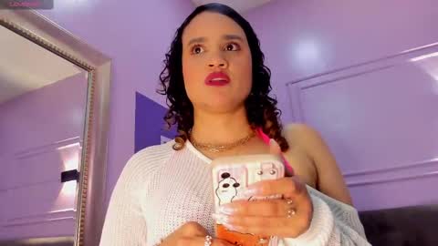 SafiroSky online show from December 3, 3:59 am