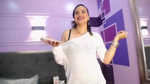 SafiroSky online show from December 6, 4:41 am