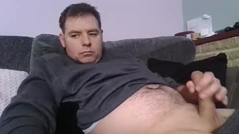 saggyballs83 online show from April 16, 1:22 pm