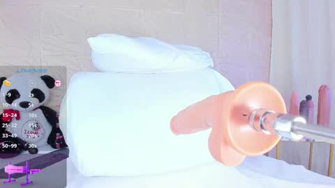 Danella online show from February 28, 5:15 pm