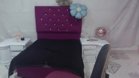 saharajonson online show from October 31, 5:08 am