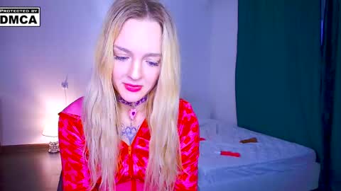 Sofia online show from May 5, 2:18 am