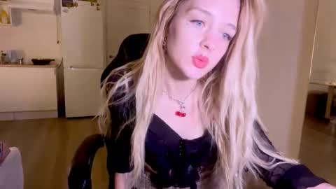 Sofia online show from December 14, 11:11 pm