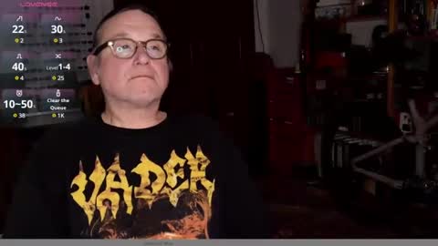 Snapshot of saint_beauvais chatting on January 25, 1:10 am saint_beauvais online show from January 25, 1:10 am