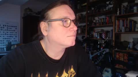 Snapshot of saint_beauvais chatting on January 16, 2:41 pm saint_beauvais online show from January 16, 2:41 pm