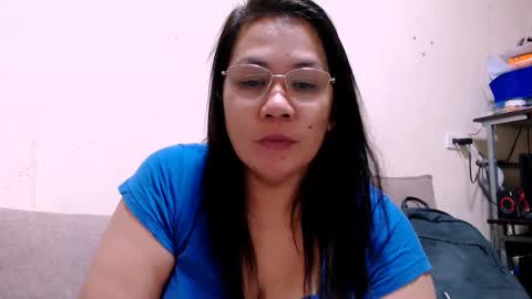 Snapshot of saint_flowerxxx chatting on March 10, 12:39 am saint_flowerxxx online show from March 10, 12:39 am
