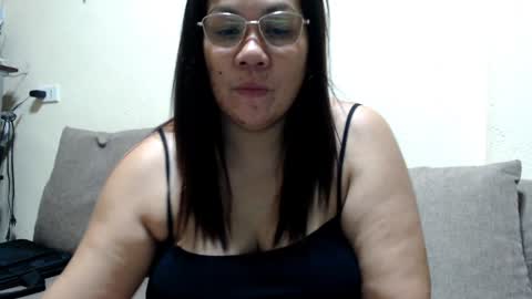 Snapshot of saint_flowerxxx chatting on December 31, 7:51 pm saint_flowerxxx online show from December 31, 7:51 pm