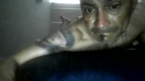 saintcali310 online show from April 25, 1:02 pm