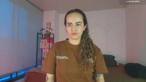 sairy_ online show from June 8, 11:05 pm