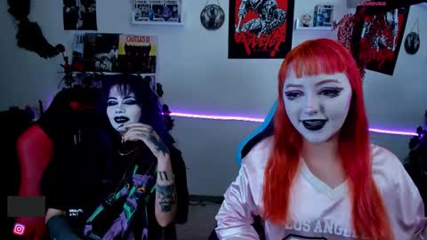    online show from October 3, 11:29 am