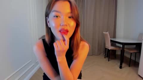 sakuraleen online show from December 5, 7:33 pm