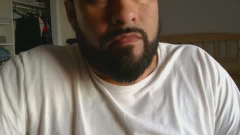 sal cumplaciente online show from November 24, 7:01 pm