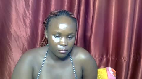 sally_bee1 online show from June 25, 5:12 am