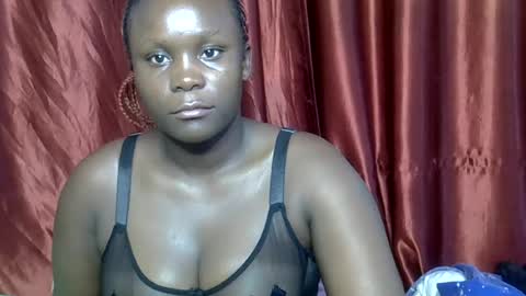 sally_bee1 online show from June 23, 3:36 am